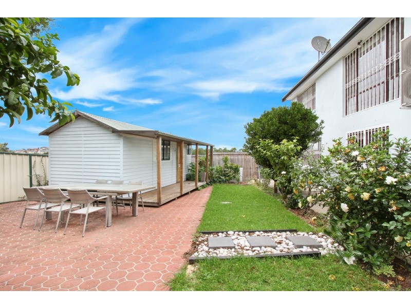 10 Lansbury Street, Edensor Park NSW 2176