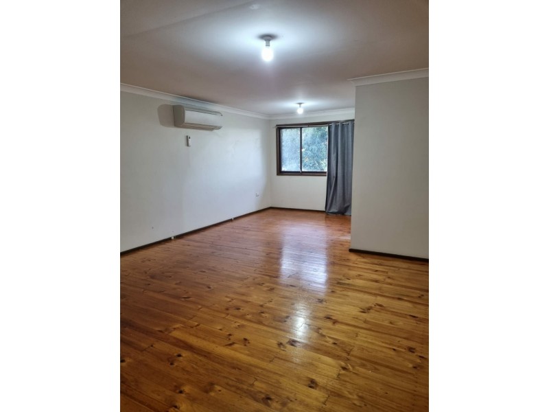 5 Toplica Place, Canley Heights NSW 2166