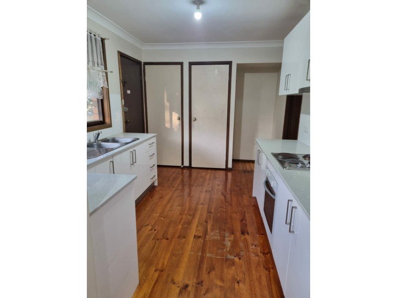 5 Toplica Place, Canley Heights NSW 2166