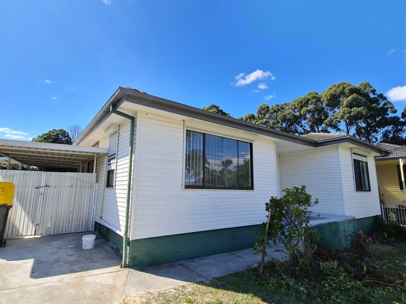 6 Dadswell Place, Mount Pritchard NSW 2170
