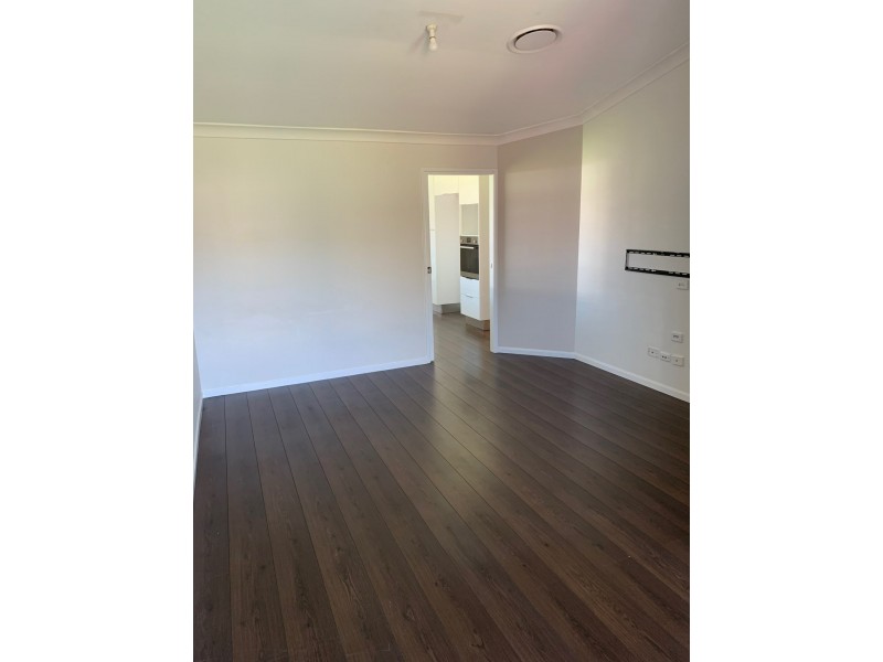6 Cookney Place, West Hoxton NSW 2171