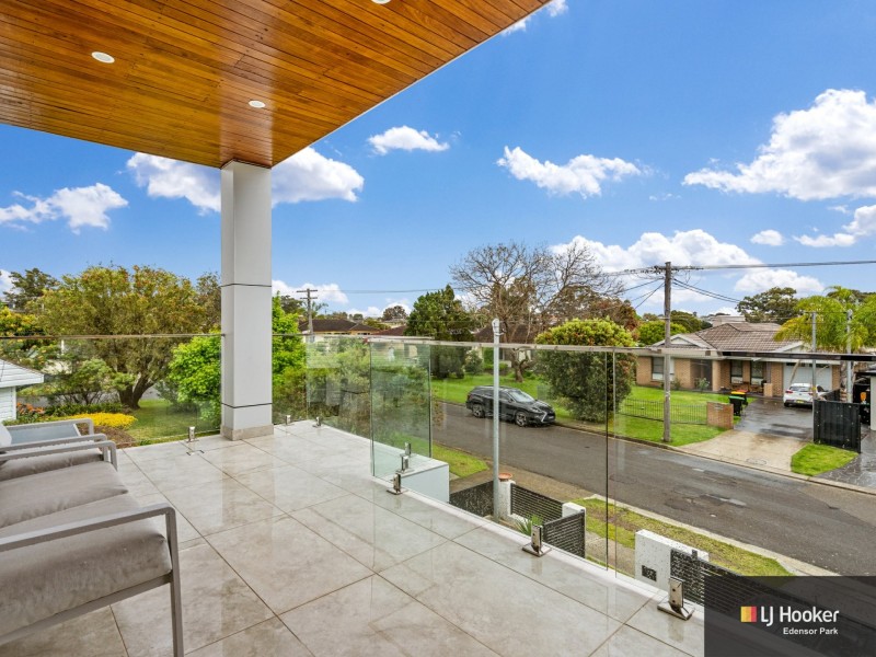 24B Sullivan Avenue, Lurnea NSW 2170