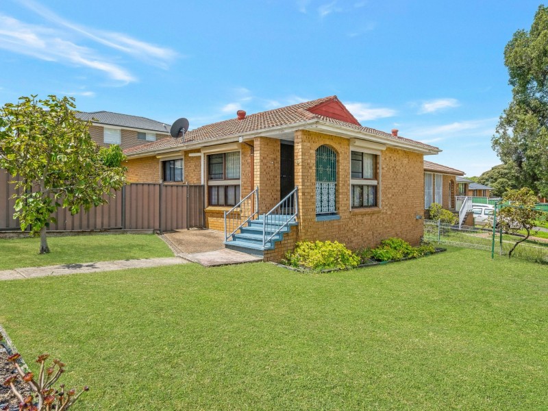 2 Eldershaw Road, Edensor Park NSW 2176