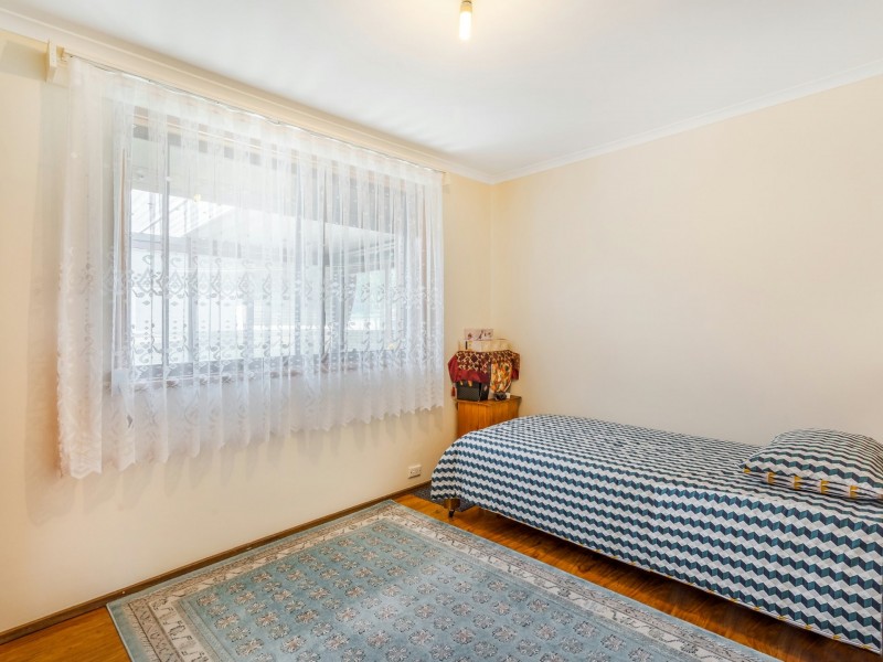 2 Eldershaw Road, Edensor Park NSW 2176