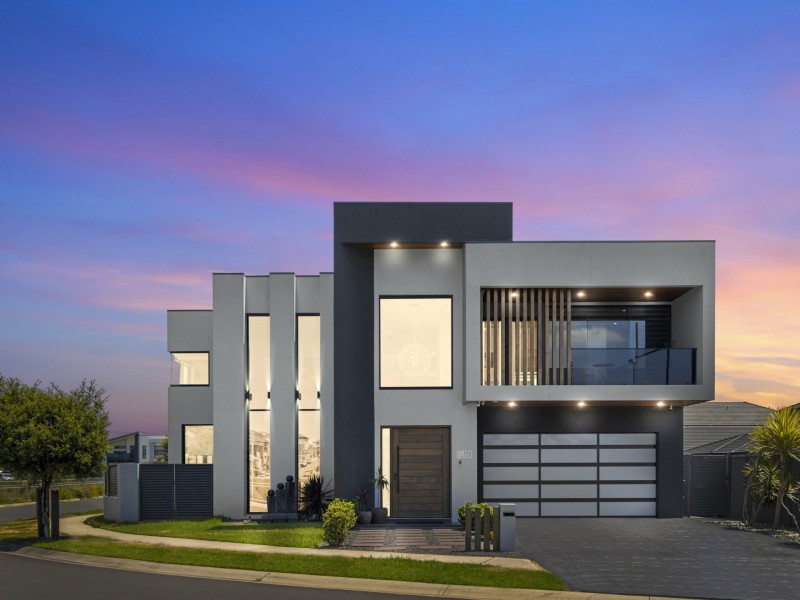 172 Willowdale Drive, Denham Court NSW 2565