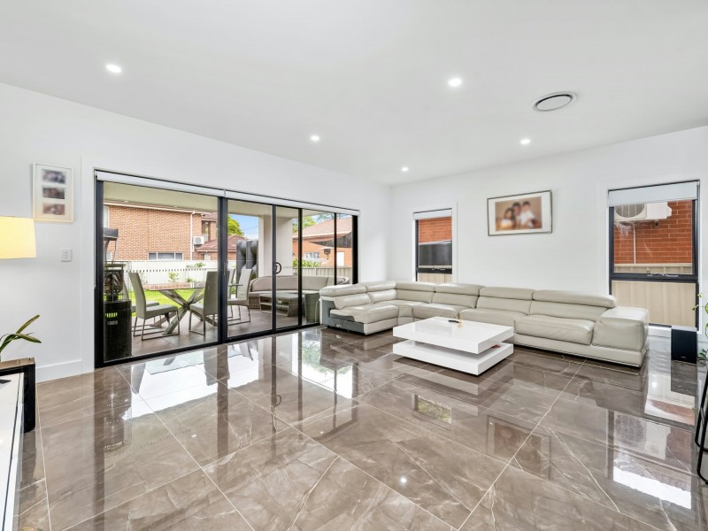 39 Crown, Fairfield East NSW 2165