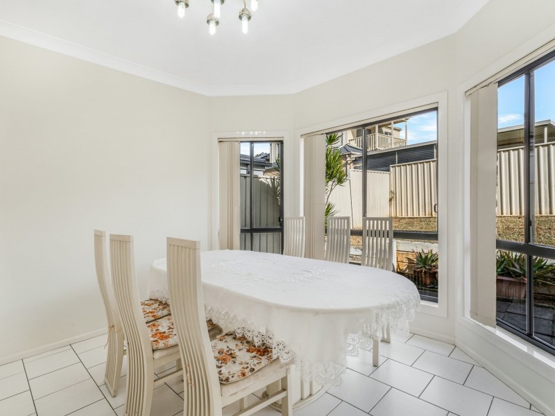 44A Harraden Drive, West Hoxton NSW 2171