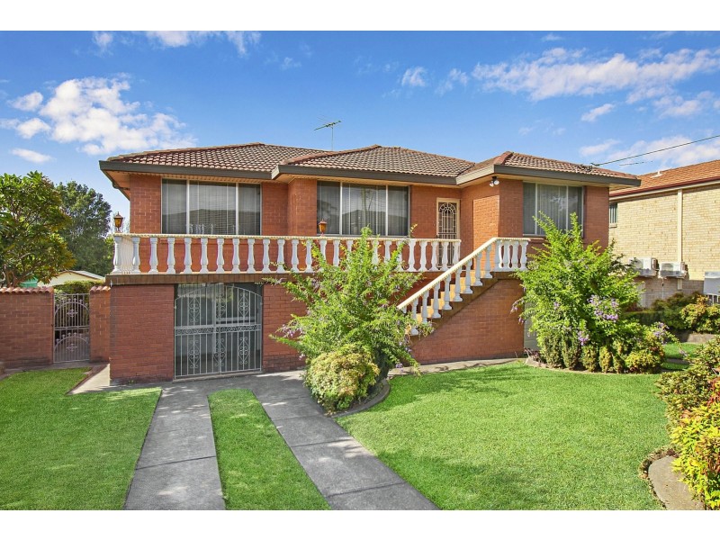 81 Targo Road, Girraween NSW 2145