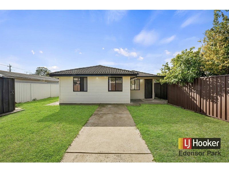 27 Quiros Avenue, Fairfield West NSW 2165