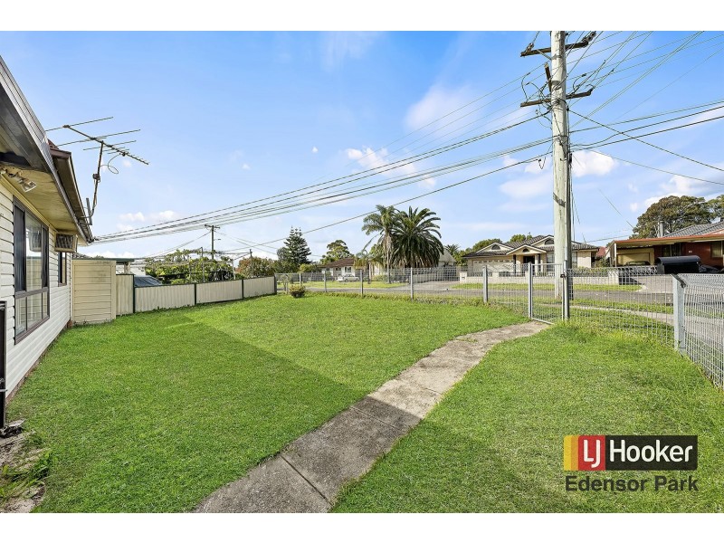 27 Quiros Avenue, Fairfield West NSW 2165