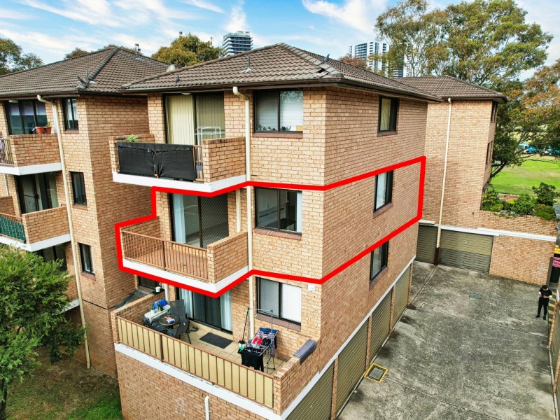 60/77 Memorial Avenue, Liverpool NSW 2170