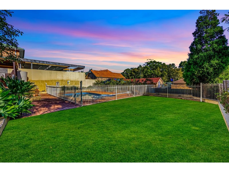 9 Driscoll Street, Abbotsbury NSW 2176