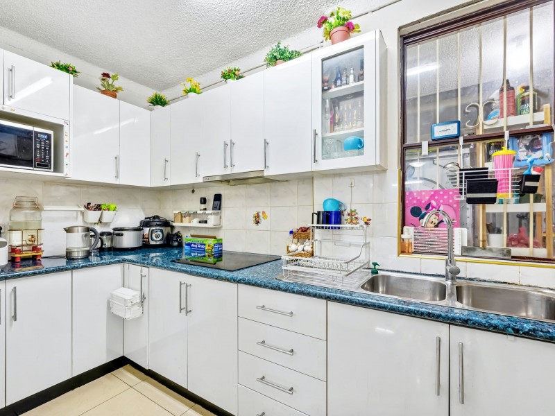 6/112 Longfield Street, Cabramatta NSW 2166