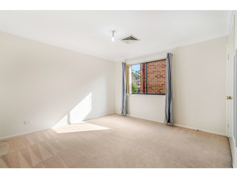 44a Harraden Drive, West Hoxton NSW 2171