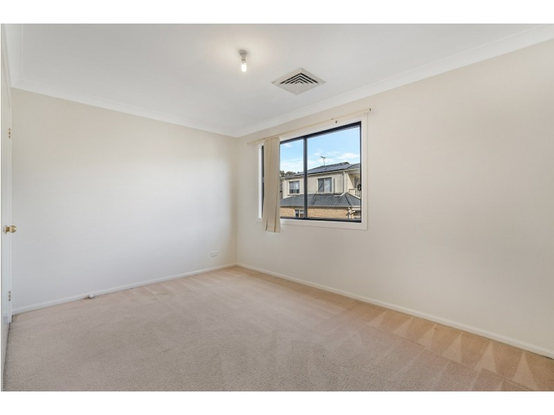 44a Harraden Drive, West Hoxton NSW 2171