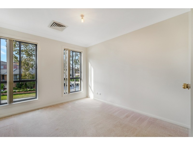 44a Harraden Drive, West Hoxton NSW 2171