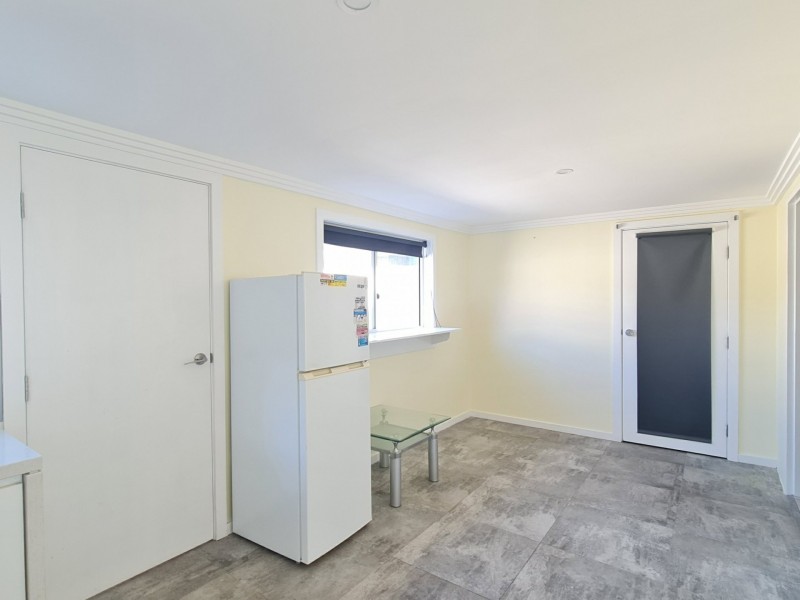 30a Canterbury Road, St Johns Park NSW 2176