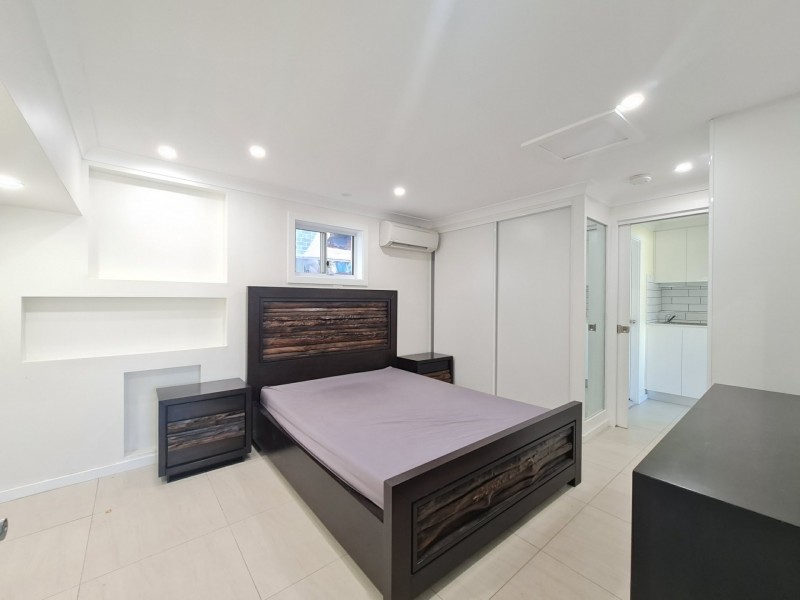 30a Canterbury Road, St Johns Park NSW 2176