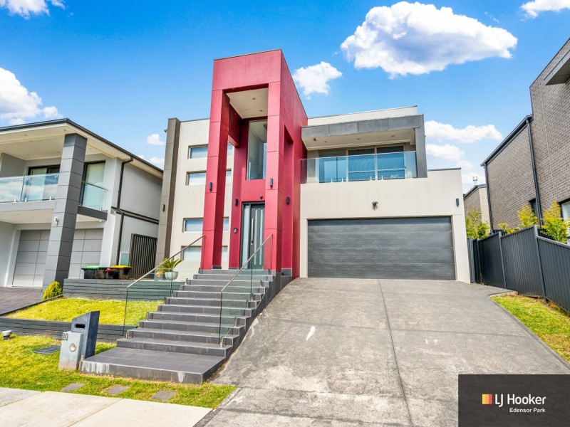 20 Lores Street, Middleton Grange NSW 2171