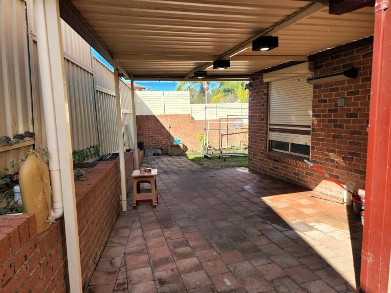 1/46 Sartor Cres, Bossley Park NSW 2176