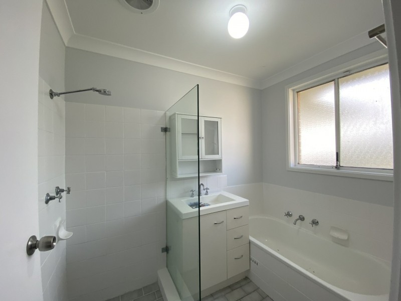 327 North Liverpool Rd, Bonnyrigg Heights NSW 2177