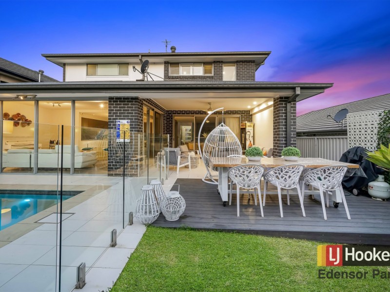 36 Merlin Street, Middleton Grange NSW 2171