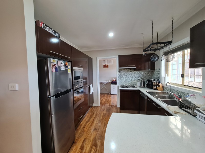 8/25-29 Boomerang Rd, Edensor Park NSW 2176