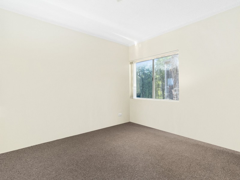 Unit 4/31-35 Forbes Street, Liverpool NSW 2170