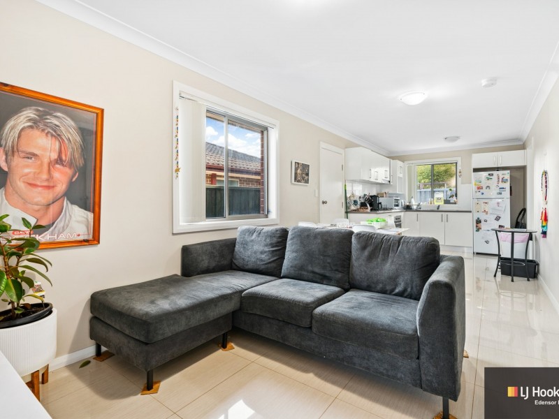 8 Macleay Street, Bradbury NSW 2560