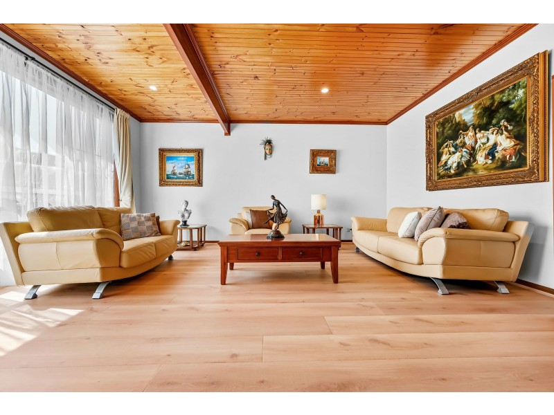 11 Wagstaff Street, Edensor Park NSW 2176