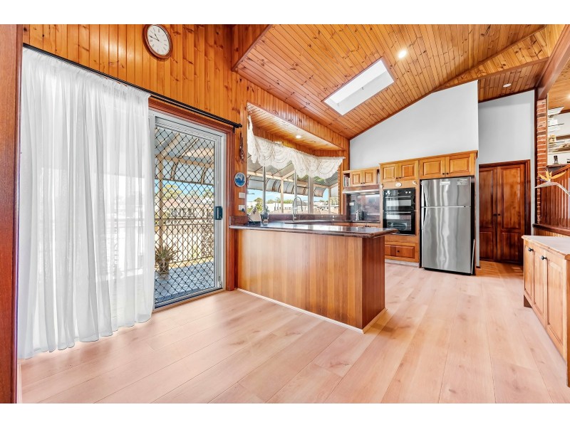 11 Wagstaff Street, Edensor Park NSW 2176