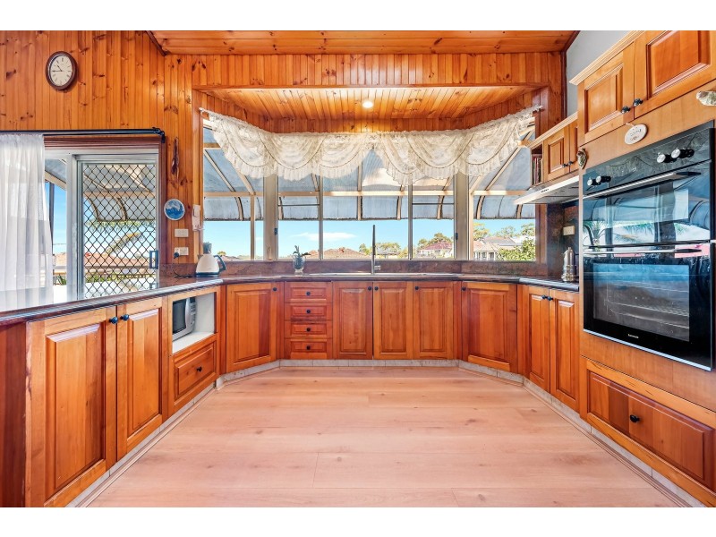 11 Wagstaff Street, Edensor Park NSW 2176