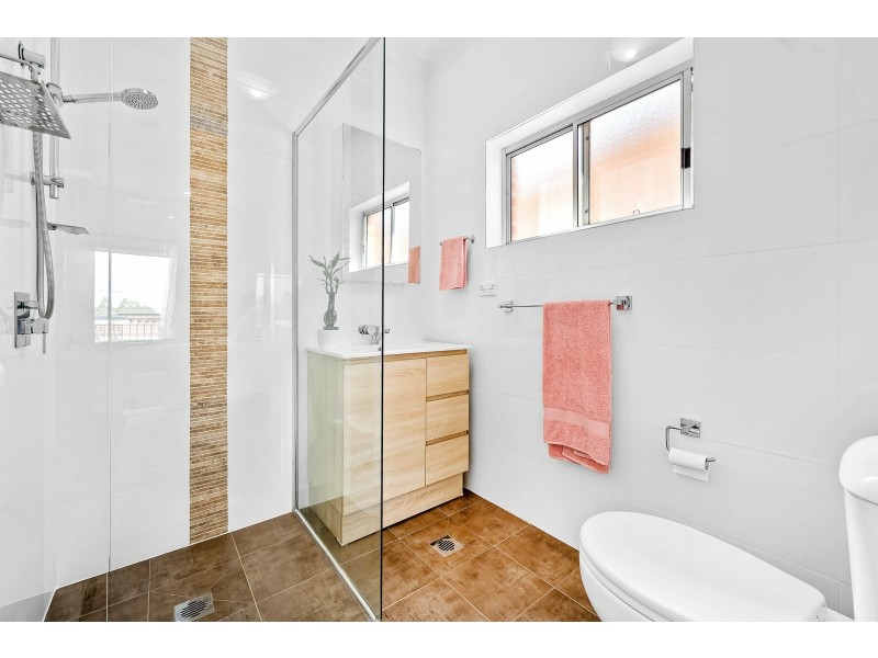 11 Wagstaff Street, Edensor Park NSW 2176