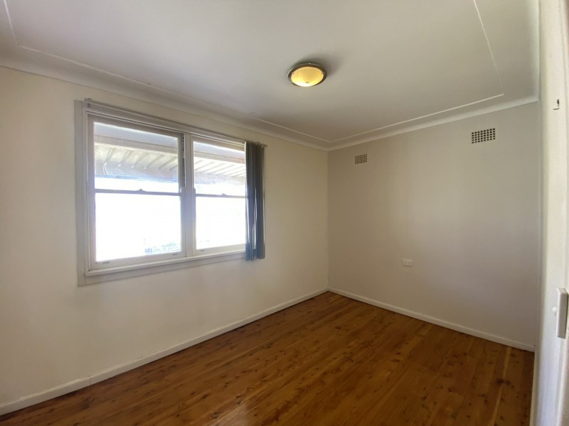 16 Dalkeith Street, Busby NSW 2168