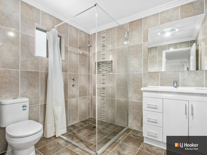 5 Basil Court, Casula NSW 2170