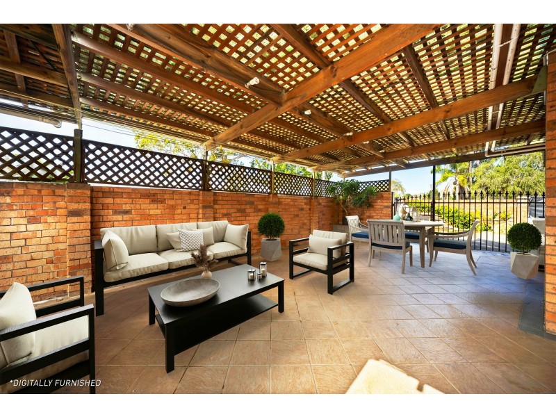 1 Arwon Avenue, Casula NSW 2170