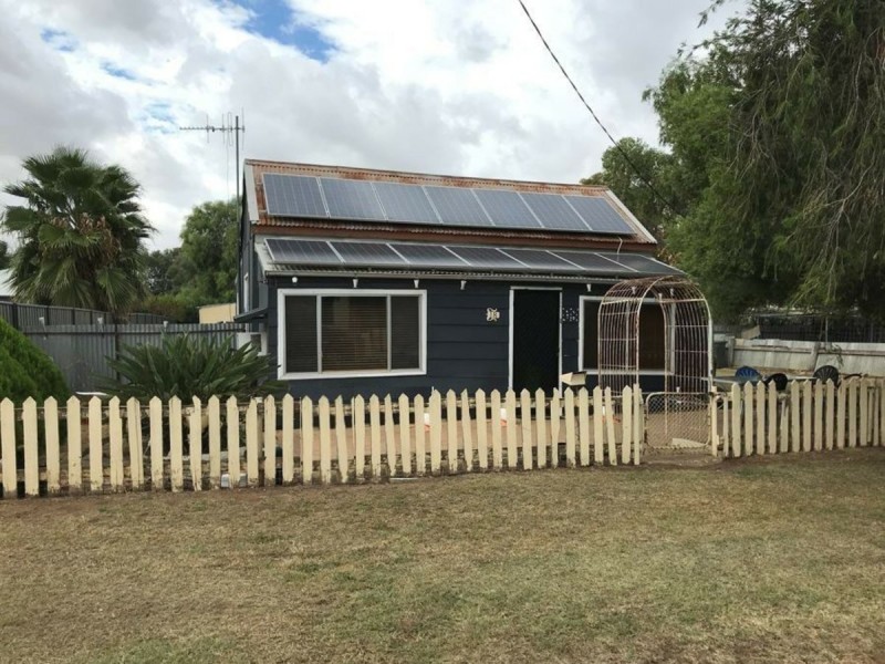 18 Eurimie Street, Coonamble NSW 2829