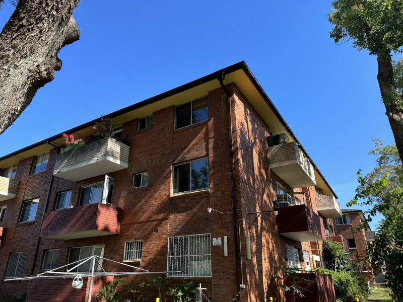 17/190 Sandal Crescent, Carramar NSW 2163