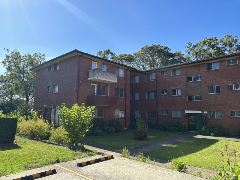 17/190 Sandal Crescent, Carramar NSW 2163
