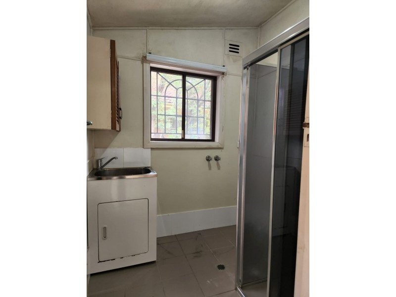 5 Cardigan Road, Greenacre NSW 2190