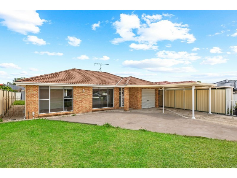 9 Mammone Close, Edensor Park NSW 2176
