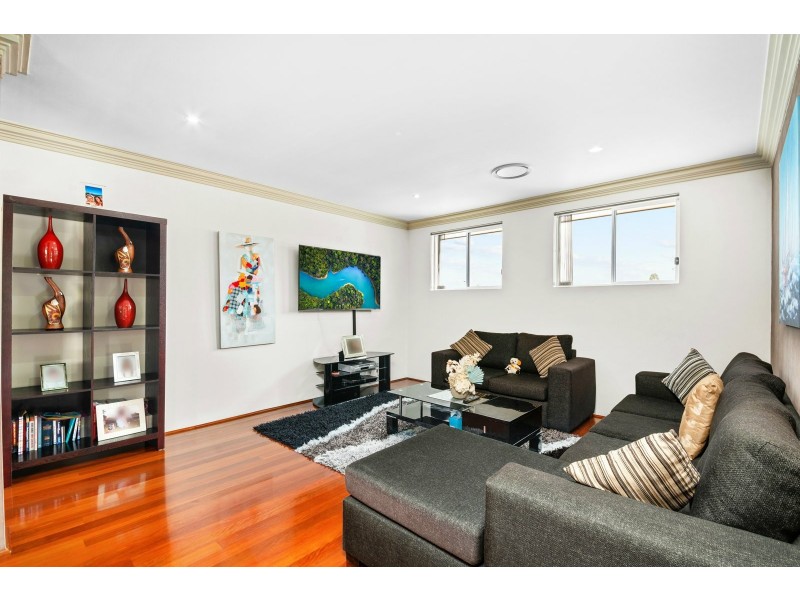 27B Clementina Circuit, Cecil Hills NSW 2171