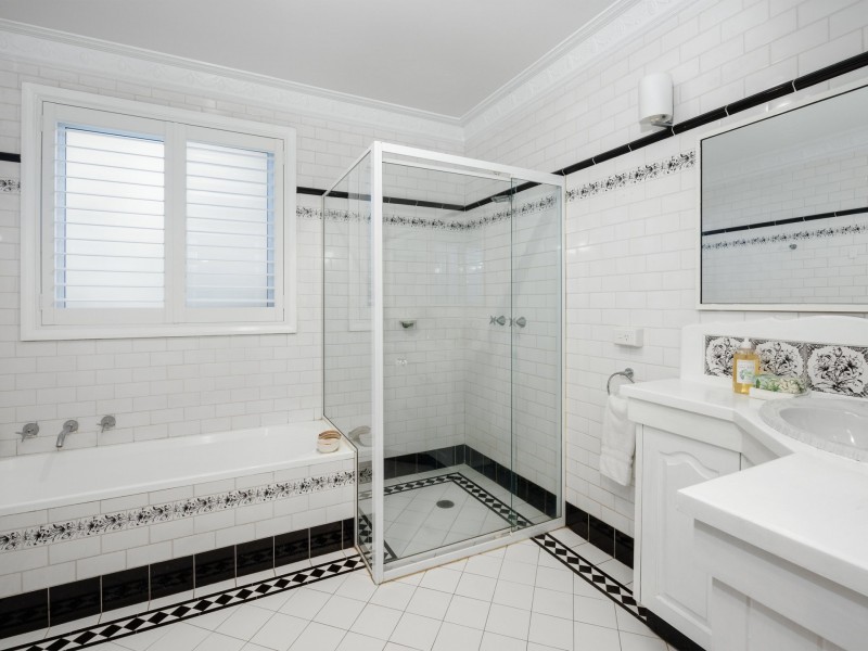 8 Rajola Place, North Rocks NSW 2151