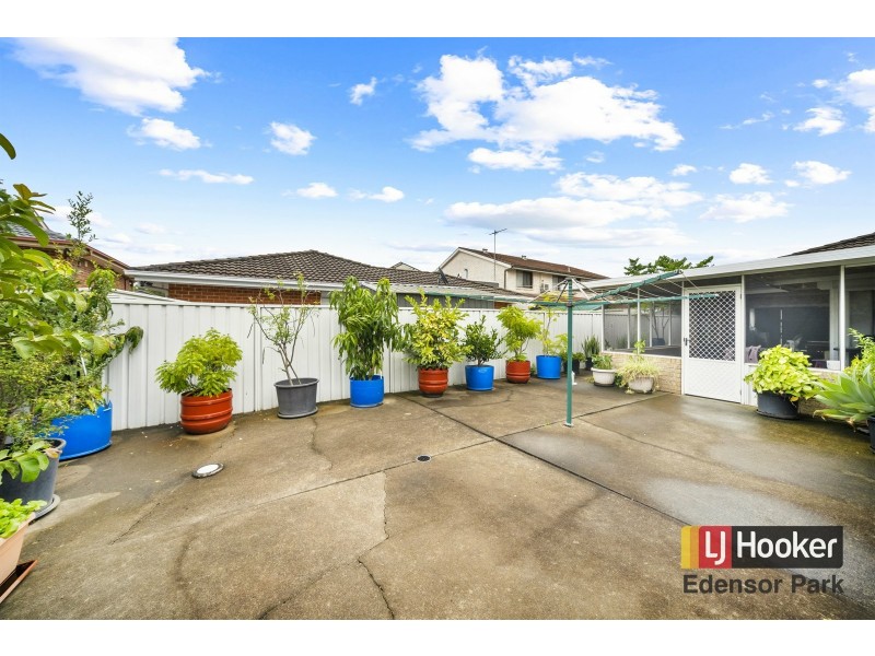 23 Success Street, Greenfield Park NSW 2176