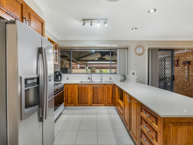 46 Currawong Street, Green Valley NSW 2168