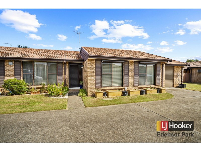 Villa 13/28 Coolaroo Crescent, Lurnea NSW 2170