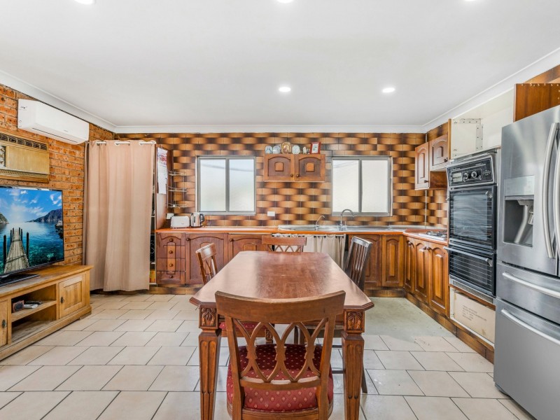 14 Adam Street, Fairfield NSW 2165