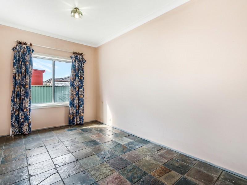 14 Adam Street, Fairfield NSW 2165