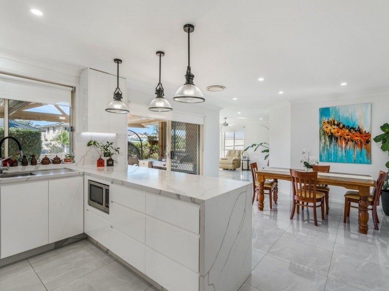 144 Second Avenue, West Hoxton NSW 2171