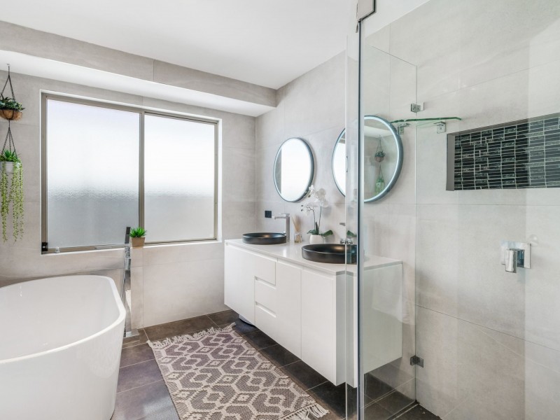 144 Second Avenue, West Hoxton NSW 2171
